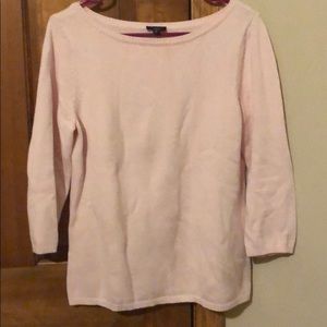 Boatneck pale pink 3/4 sleeve sweater